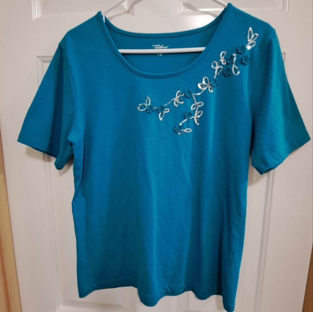 Great Northwest short sleeve tee, size large, turquoise